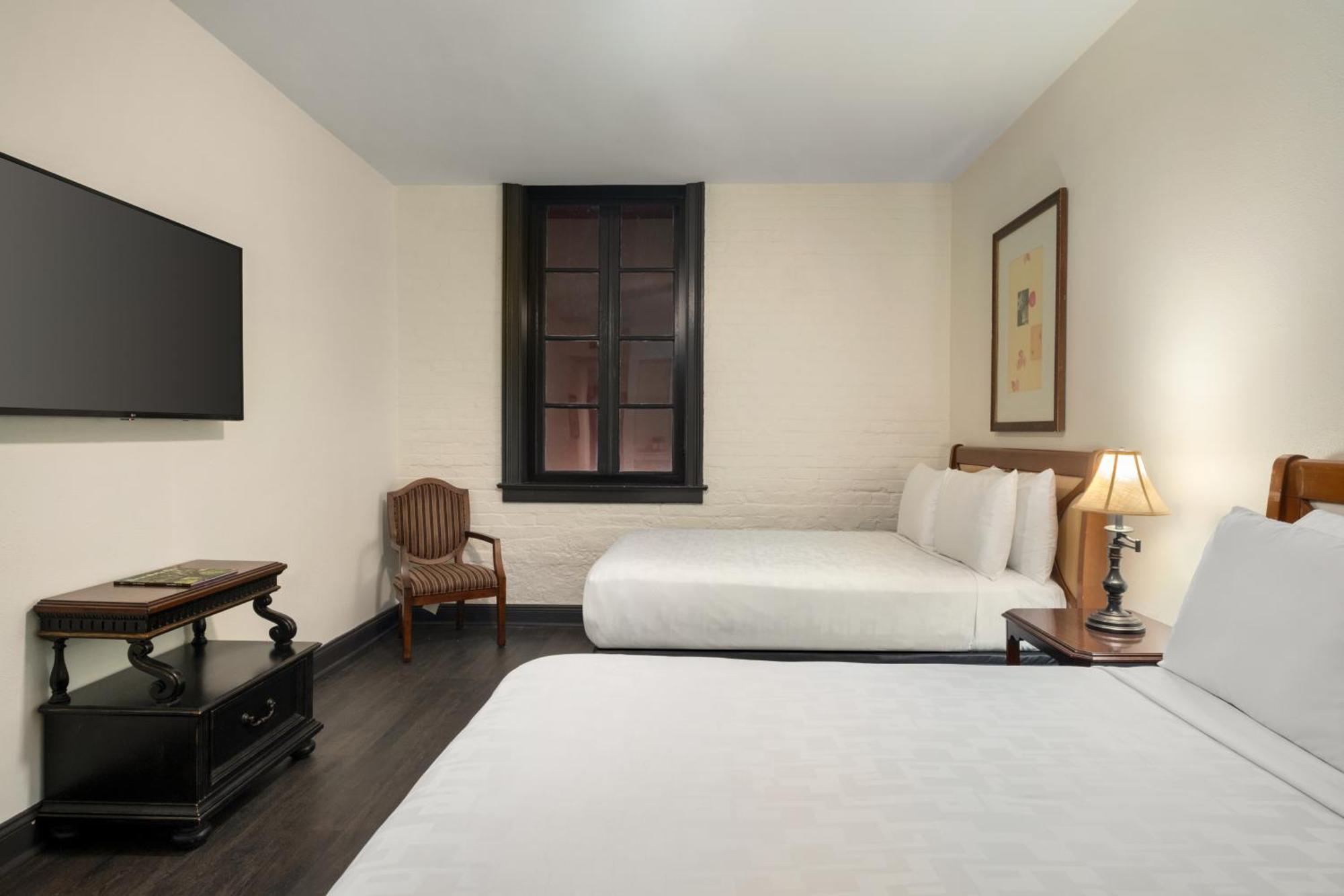 Hotel Le Richelieu in the French Quarter New Orleans Exterior foto