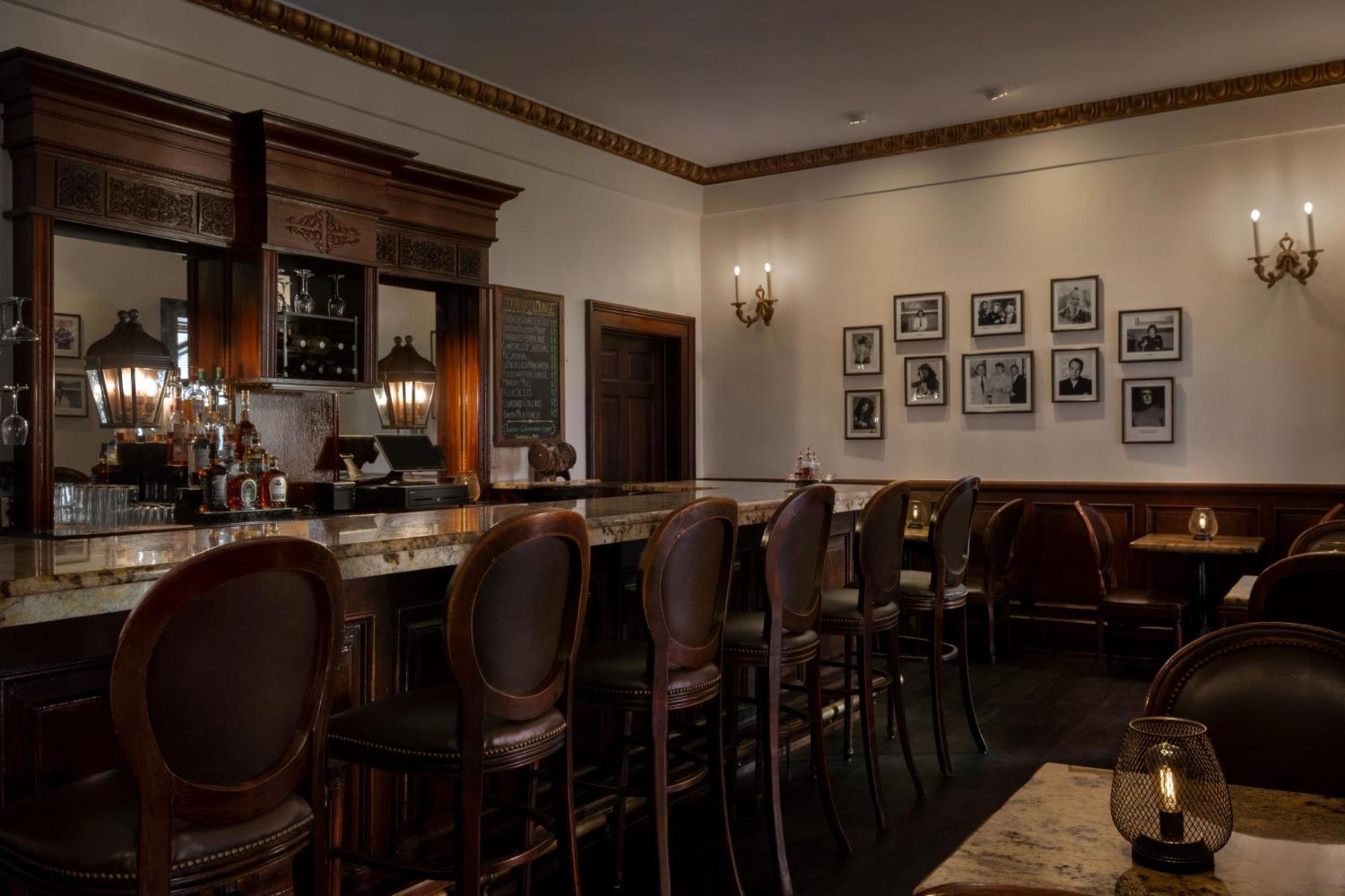Hotel Le Richelieu in the French Quarter New Orleans Exterior foto
